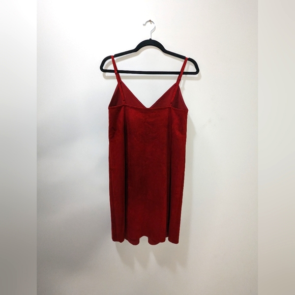 Little red dress - Picture 2 of 2